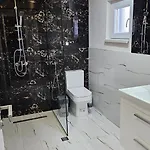 Kaplan Sarajevo Willa *