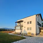 Willa Kaplan Sarajevo